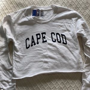 Cropped crew neck Cape Cod sweater.